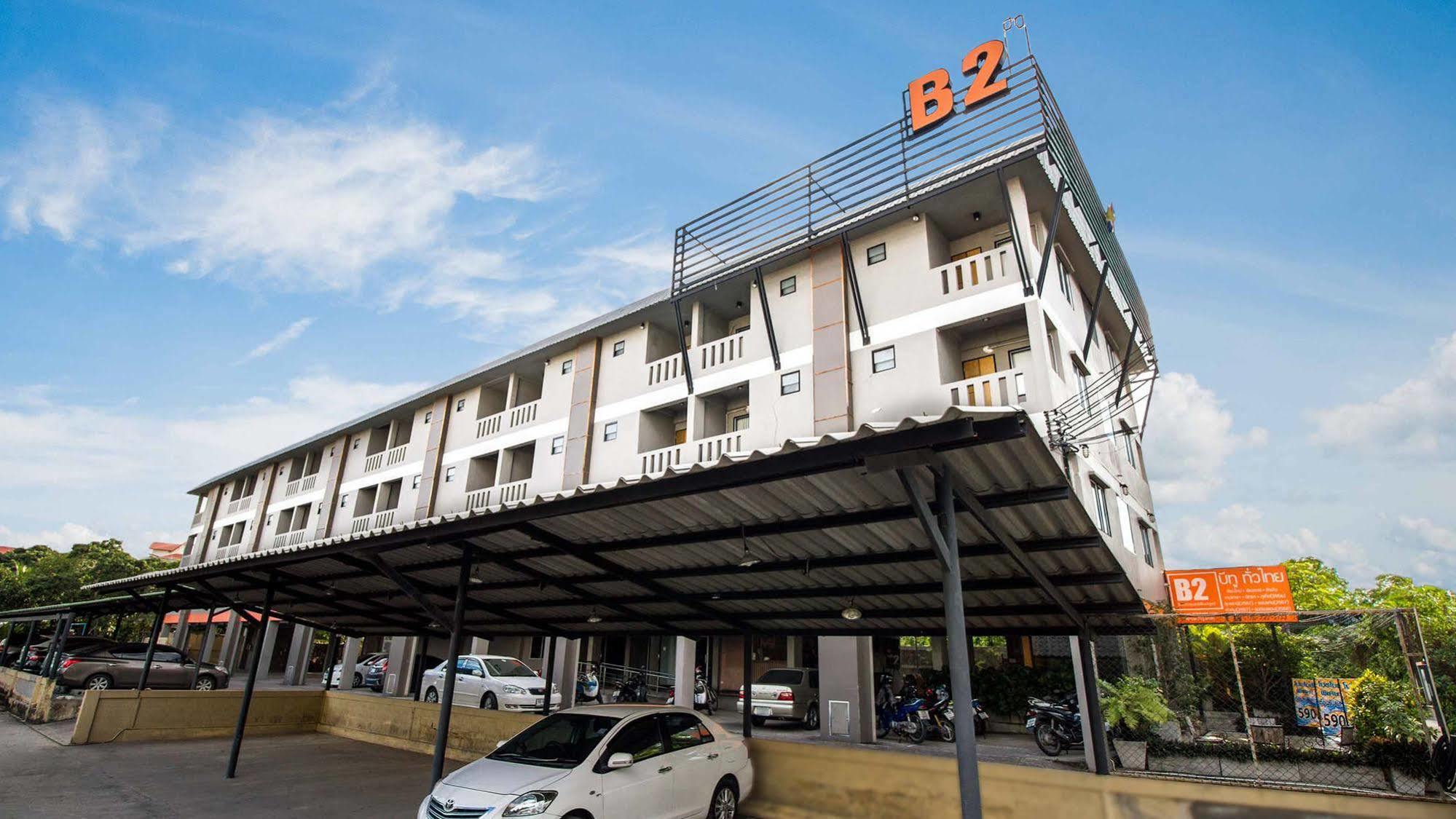 B2 Santitham Hotel Chiang Mai Buitenkant foto